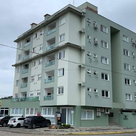Apartamento Familiar No Centro De Pomerode. المظهر الخارجي الصورة